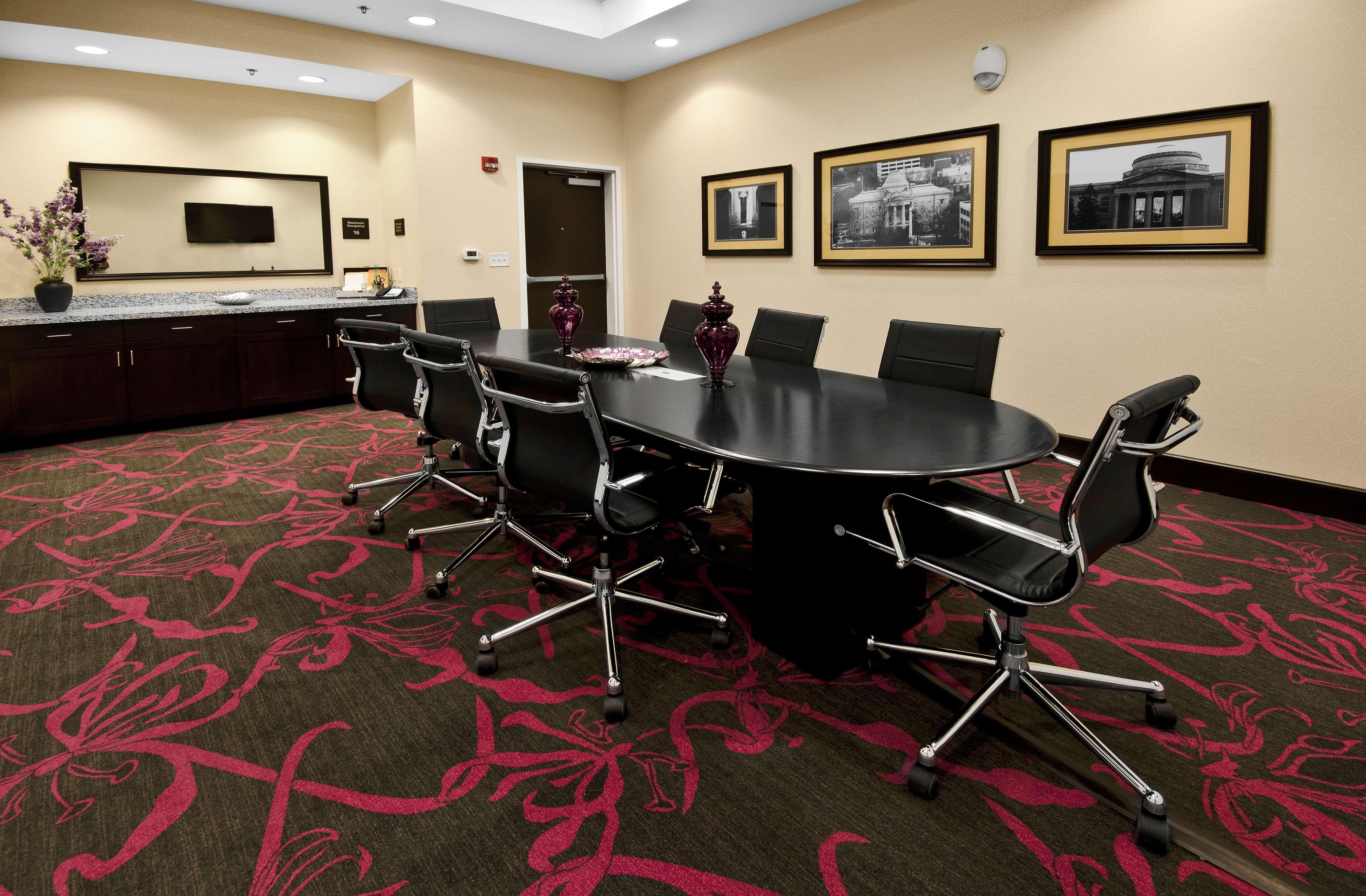 Hampton Inn & Suites - Raleigh Downtown Esterno foto
