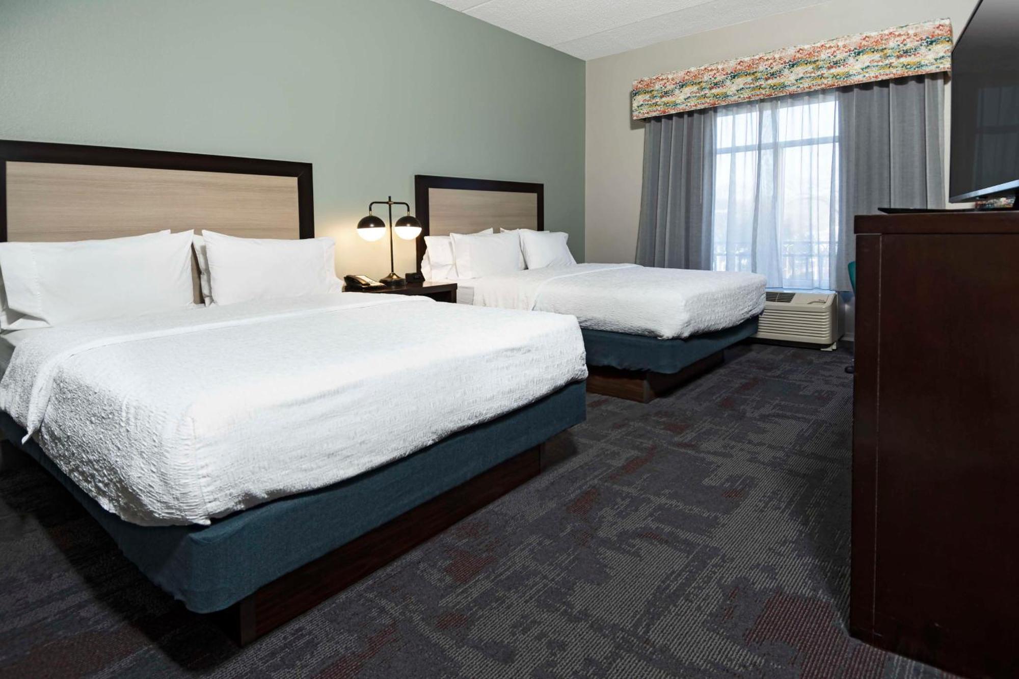 Hampton Inn & Suites - Raleigh Downtown Esterno foto