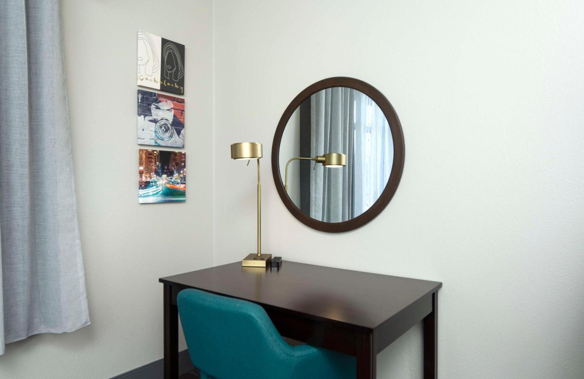 Hampton Inn & Suites - Raleigh Downtown Esterno foto