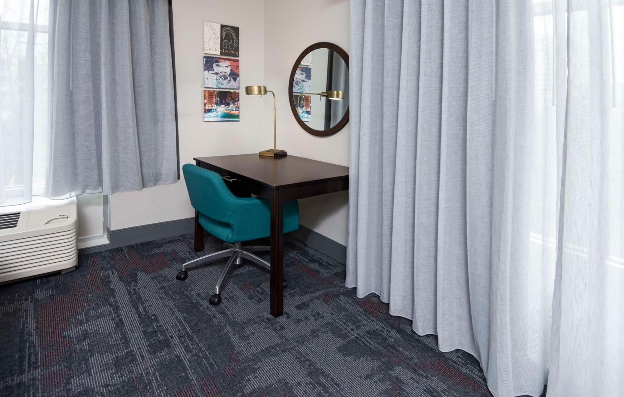 Hampton Inn & Suites - Raleigh Downtown Esterno foto